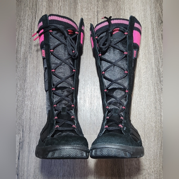 Nike Winter Hi 2 Puffer Suede Boots Women's Size 7 317244-002 Black & Pink - Picture 2 of 5